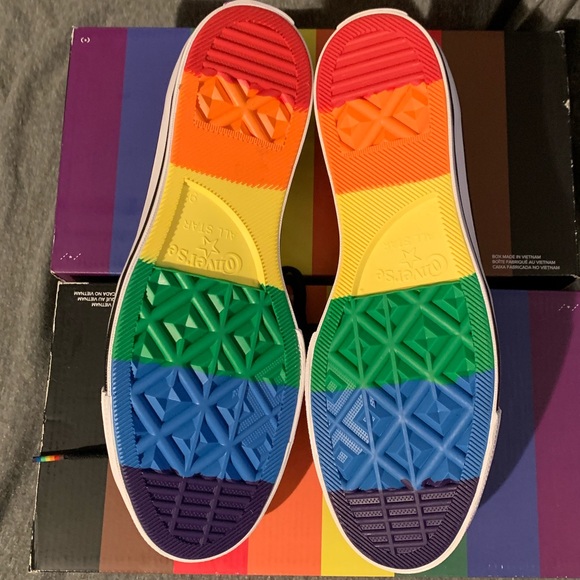 Converse Pride Chuck 70 Low Top LGBT Pride Shoes - Picture 2 of 8